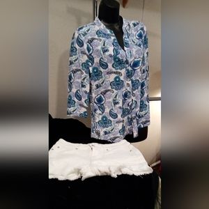 Very cute outfit, blue paisley blouse, and white denim shorts